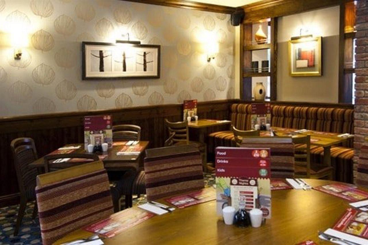 Premier Inn Chippenham 奇彭纳姆 外观 照片